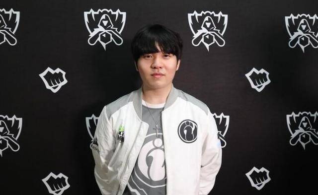 供无限遐想 供无限遐想