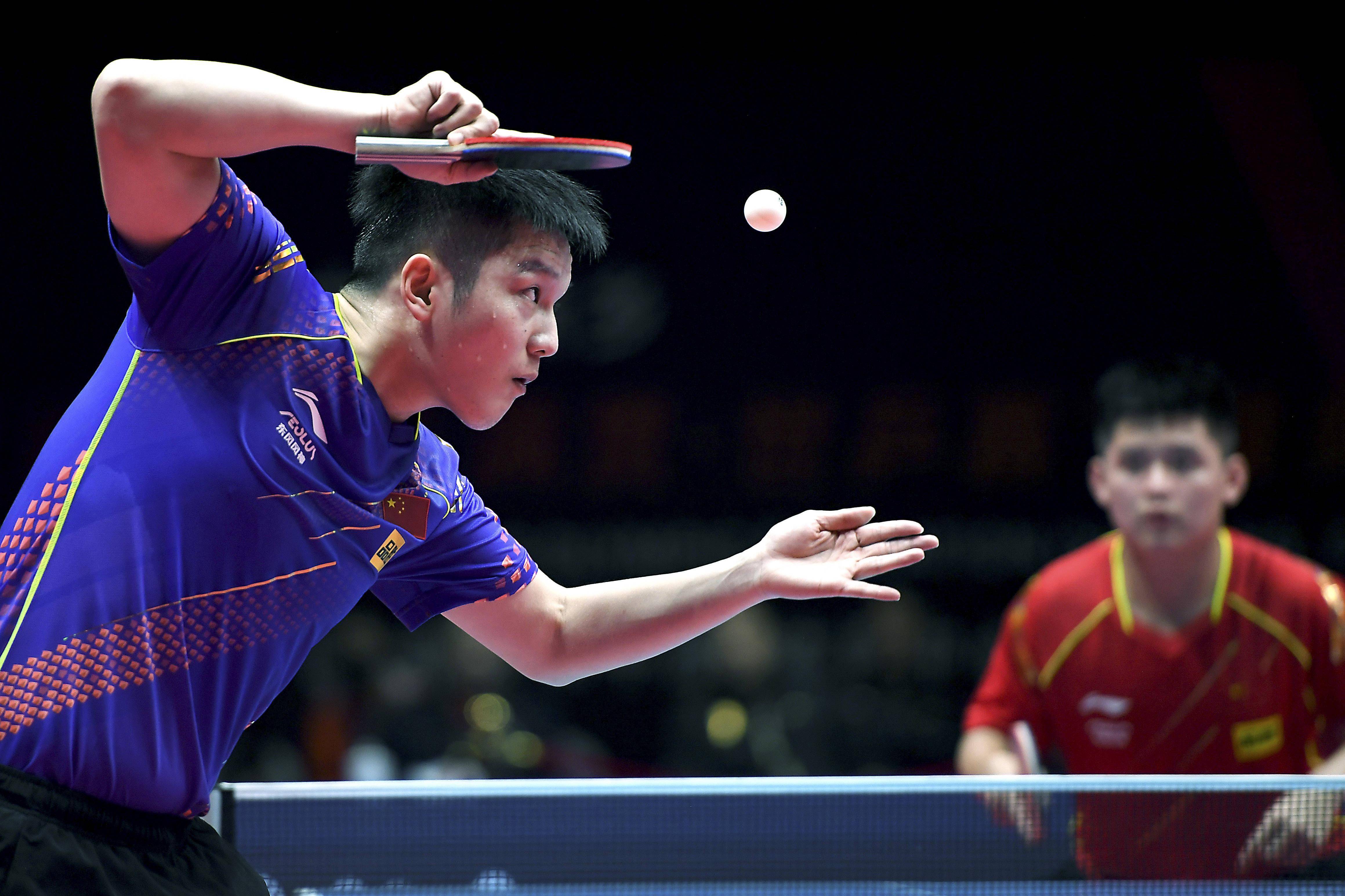 与他并肩作 与他并肩作